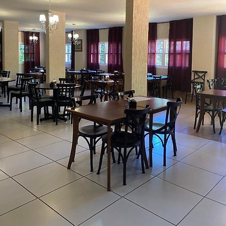 Vila Suica 1818 Quarto Hotel Нова-Фрибурго Екстериор снимка