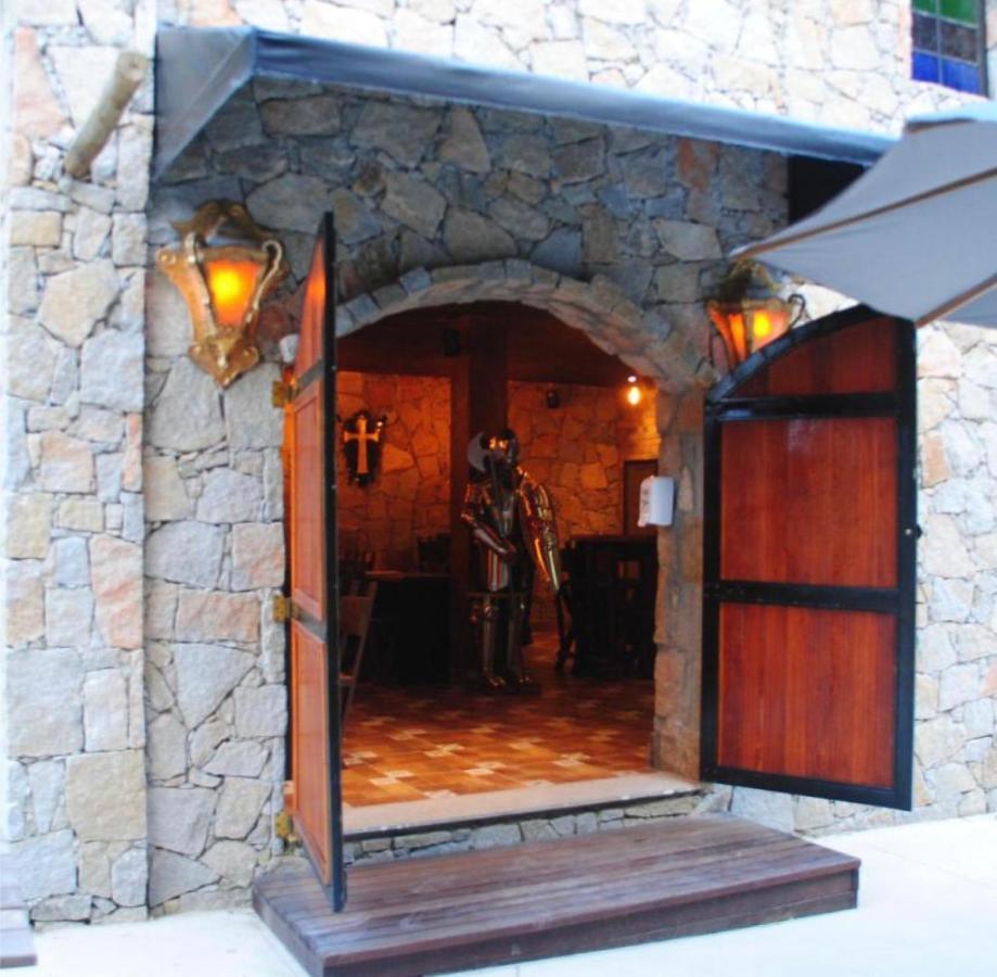 Vila Suica 1818 Quarto Hotel Нова-Фрибурго Екстериор снимка