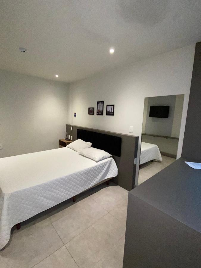 Vila Suica 1818 Quarto Hotel Нова-Фрибурго Екстериор снимка